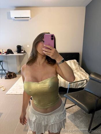 Full leaked Louane page private onlyfans photo
