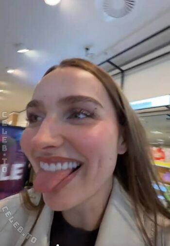 Full leaked Louisa jindaoui private onlyfans photo