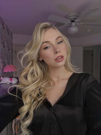 Full leaked Loveabilities private onlyfans photo