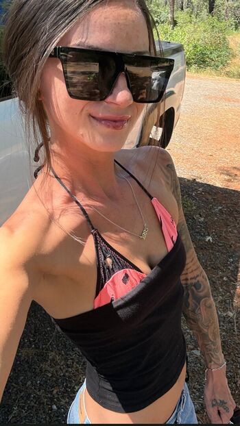 Full leaked Lshannah private onlyfans photo
