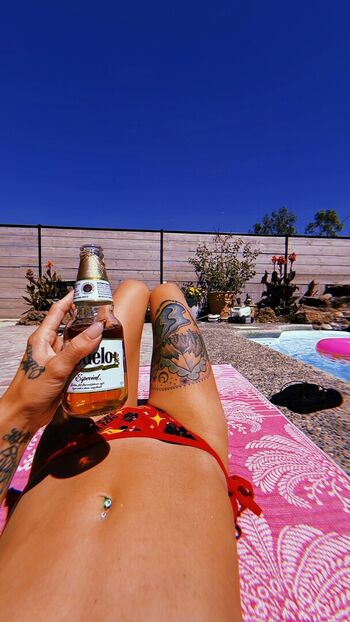 Full leaked Lshannah private onlyfans photo