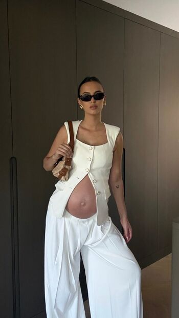 Full leaked Lucy watson private onlyfans photo