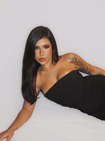 Full leaked Luiza parente page private onlyfans photo