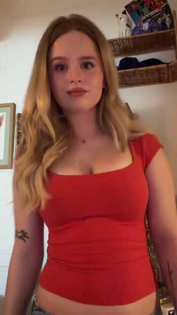 Full leaked Lulu wilson private onlyfans photo