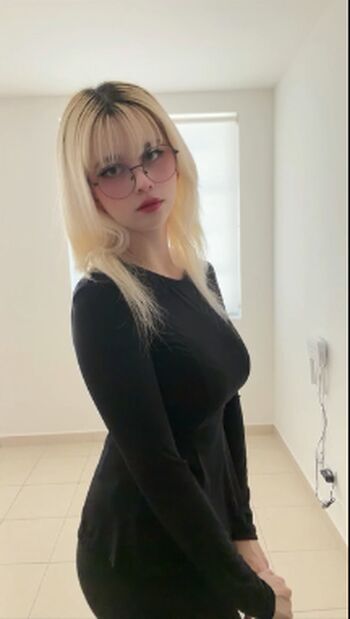 Full leaked Lulys private onlyfans photo