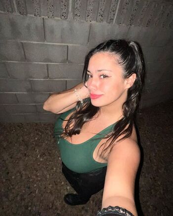 Full leaked Luztorresss private onlyfans photo