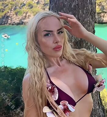 Full leaked Lydia kelovitz private onlyfans photo
