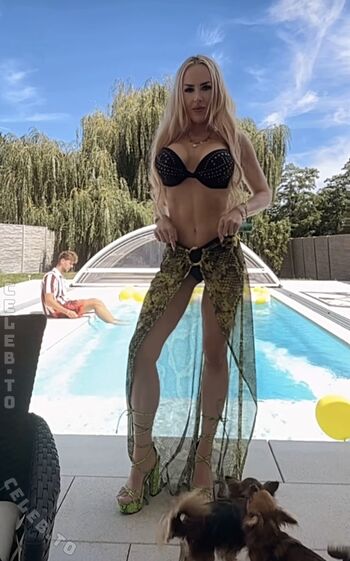 Full leaked Lydia kelovitz private onlyfans photo