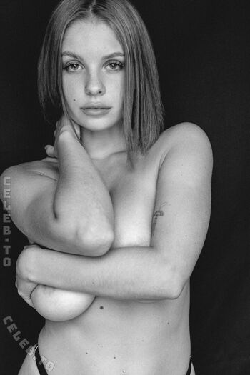 Full leaked Lyubovvomne private onlyfans photo