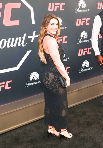 Full leaked Mackenzie dern private onlyfans photo