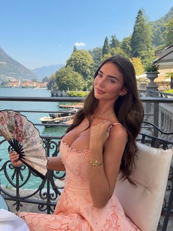 Full leaked Maddy cheary private onlyfans photo
