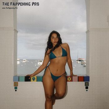 Full leaked Mae gomez private onlyfans photo