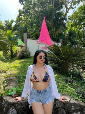 Mae Santos