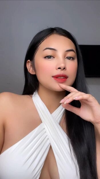 Mae Santos