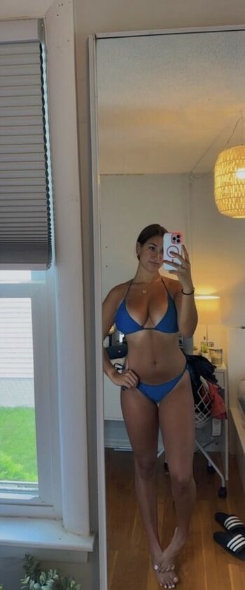 Full leaked Maggie private onlyfans photo