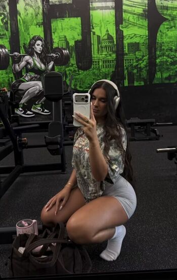 Full leaked Makayla anisa private onlyfans photo