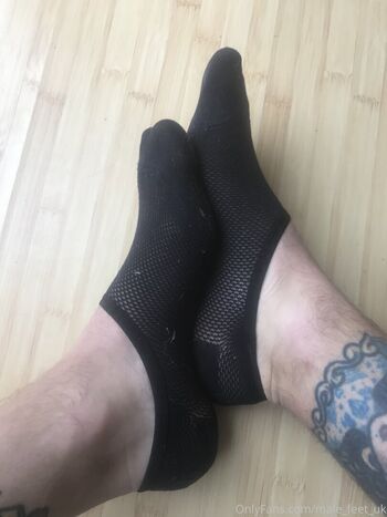 male_feet_uk