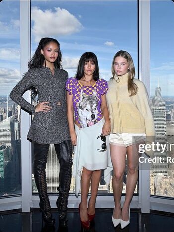 Full leaked Malina weissman private onlyfans photo