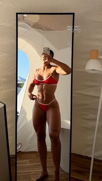 Full leaked Mariagutx private onlyfans photo