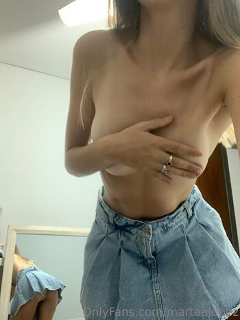 Full leaked Martaalopez private onlyfans photo