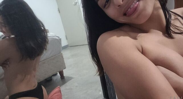 Full leaked Marticlarii private onlyfans photo
