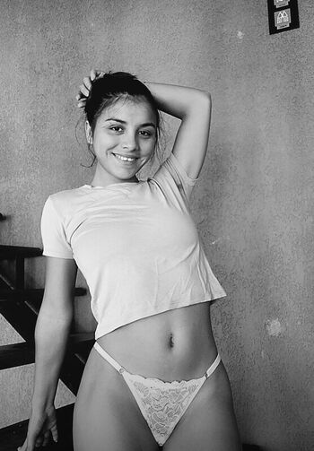 Full leaked Marticlarii private onlyfans photo