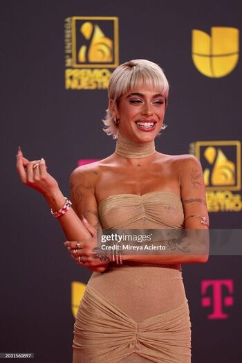 Full leaked Martina stoessel private onlyfans photo