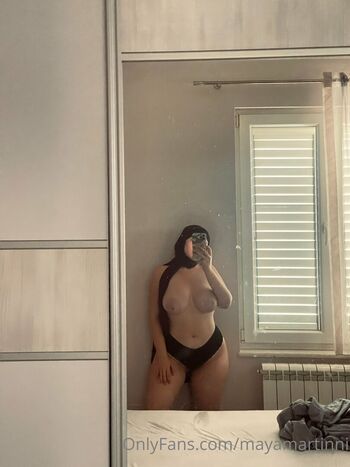 Full leaked Mayamartinni private onlyfans photo