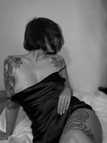 Full leaked Medovaya baba private onlyfans photo