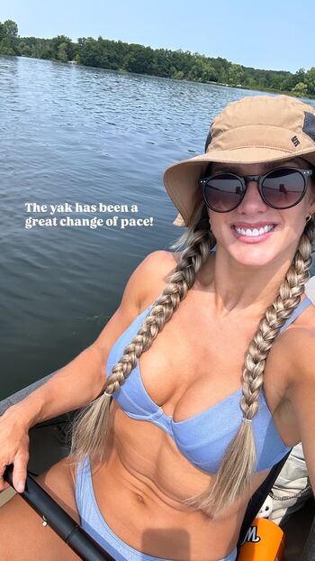 Full leaked Melissabackwoods private onlyfans photo