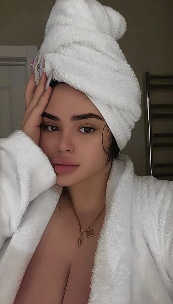 Full leaked Metiska private onlyfans photo