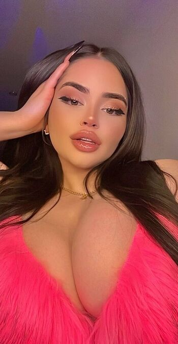 Full leaked Metiska private onlyfans photo