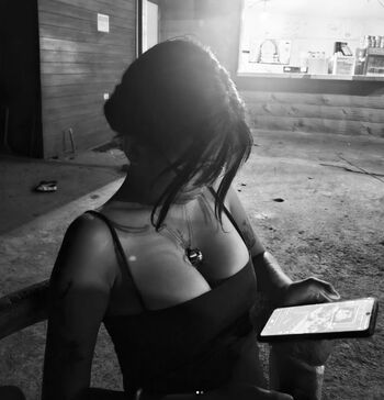 Full leaked Mi mocav private onlyfans photo