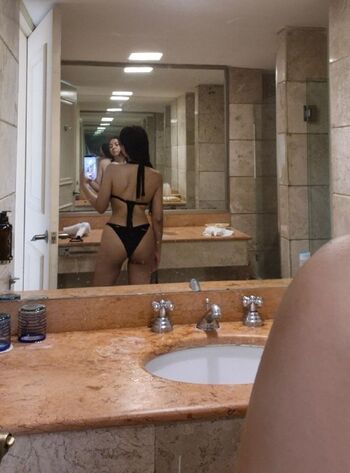 Full leaked Mia basanes private onlyfans photo