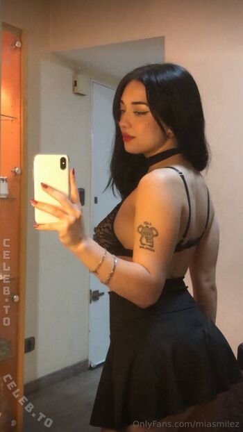 Full leaked Miasmilez private onlyfans photo