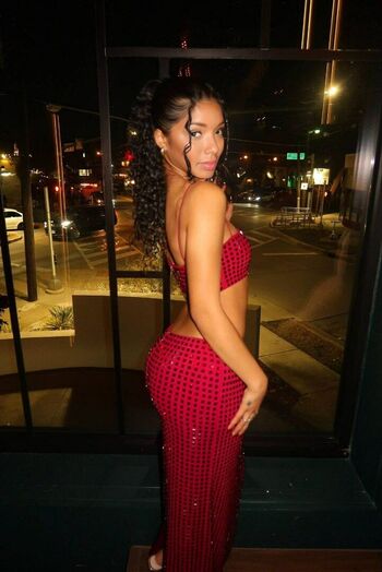 Mickie Carelse