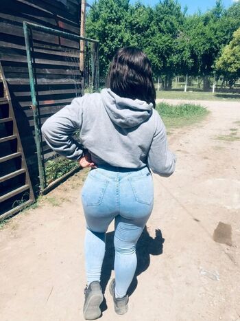 Full leaked Mile vera private onlyfans photo