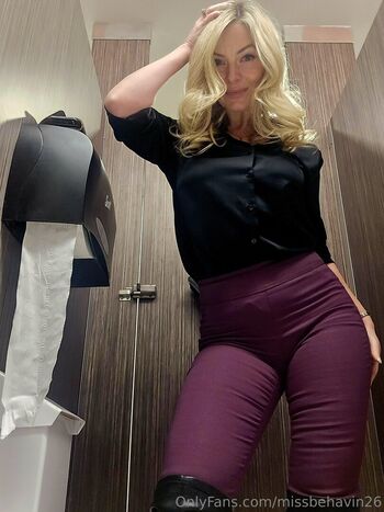 Full leaked Missbehavin private onlyfans photo