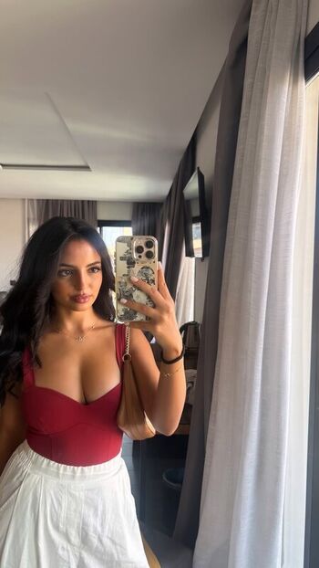 Full leaked Momortelle immomortelle private onlyfans photo