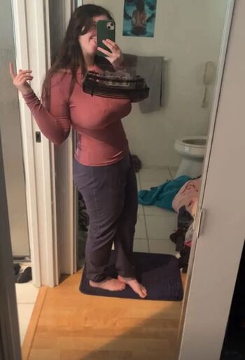 Full leaked Mor nissan page private onlyfans photo