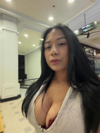 Full leaked Ms yash private onlyfans photo