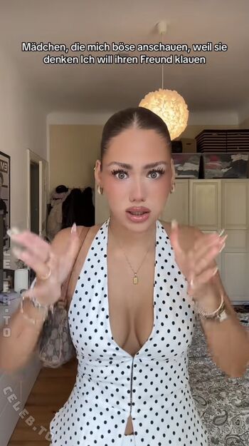 Full leaked Mthlara private onlyfans photo