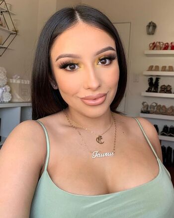 Full leaked Muaerika private onlyfans photo