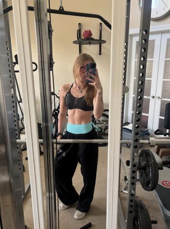 Full leaked Mxrranda private onlyfans photo