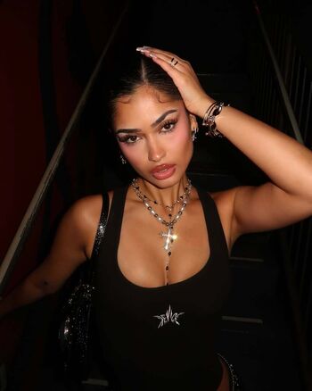 Full leaked Naaz torbati page private onlyfans photo