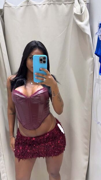 Full leaked Nagila paola private onlyfans photo