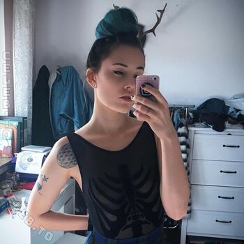 Full leaked Nainablabla private onlyfans photo