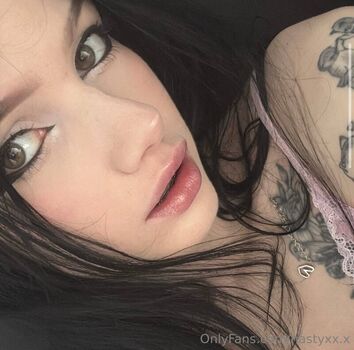 Full leaked Nastixx x private onlyfans photo