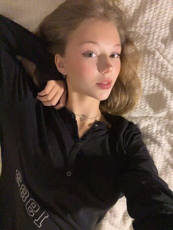 Full leaked Nastuyshkakristmas private onlyfans photo