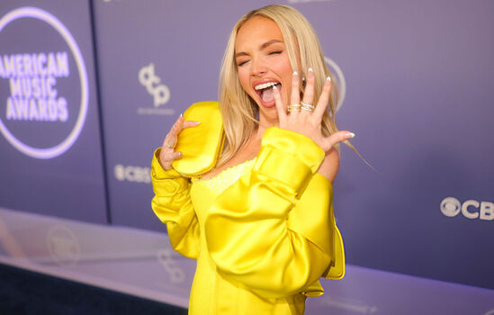 Natalie Alyn Lind
